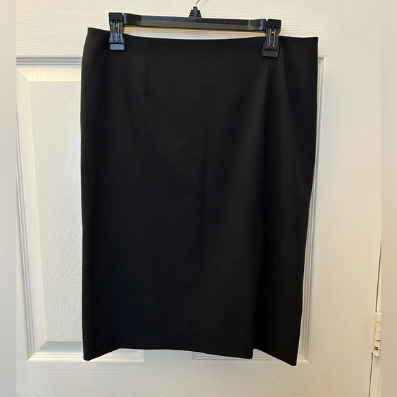 Nwt Theory golda 2 skirt size 8 - Picture 3 of 5